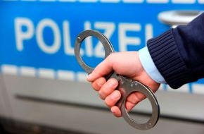 Polizei Rhein-Erft-Kreis: POL-REK: Täter lag im Kofferraum - Bergheim