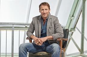 engbers GmbH & Co KG: Passt zu mir! Passt zu uns: Schauspieler Wotan Wilke Möhring ist neuer Markenbotschafter für engbers