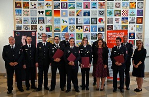 FW-M: Feuerwehr-Ehrungen für Engagement und Einsatzbereitschaft (München)