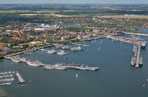 Presse- und Informationszentrum Marine: Marine - Pressemitteilung / Pressetermin: Kommandowechsel an der Spitze der Einsatzflottille 1