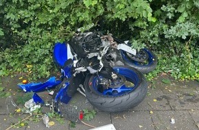 Polizei Hagen: POL-HA: Verkehrsunfall mit Motorrad: 36-Jähriger lebensbedrohlich verletzt