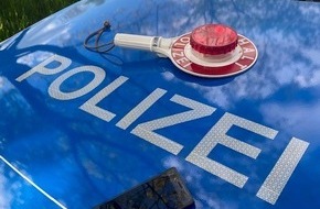 Polizeiinspektion Wilhelmshaven/Friesland: POL-WHV: Tippen tötet - Polizei Wilhelmshaven stellt innerhalb nur einer Stunde fünf Handyverstöße fest und warnt vor den Folgen bei der Handynutzung