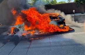 Feuerwehr Oberhausen: FW-OB: Mehrere Brandeinsätze beschäftigten die Feuerwehr Oberhausen