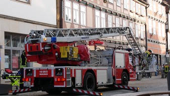 FW Celle: Celler Feuerwehr übt den Ernstfall in der Altstadt!