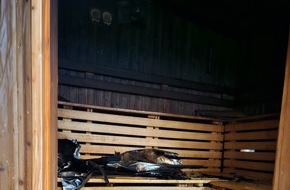 Feuerwehr Datteln: FW Datteln: Großbrand im Hotel entpuppt sich als brennende Holzhütte
