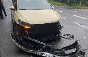 Polizei Rheinisch-Bergischer Kreis: POL-RBK: Rösrath - Eine Person bei Verkehrsunfall in Forsbach leicht verletzt