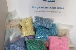 Hauptzollamt Osnabrück: HZA-OS: 50.000 Ecstasy-Tabletten im Kofferraum versteckt; Osnabrücker Zoll stellt Drogen im Wert von mehr als 400.000 Euro sicher