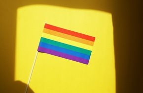 Universität Bremen: Ausstellung zu Identität und Alltag queerer Menschen