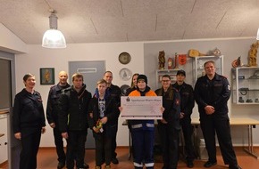 Freiwillige Feuerwehr Kranenburg: FW Kranenburg: Große Solidarität/Kranenburger Jugendfeuerwehr sammelt 2150 Euro für kranken Jan Luca