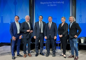Nachhaltig bauen, Kosten senken - Initiative der Bayerischen Ingenieurekammer-Bau in Berliner Politik vorgestellt