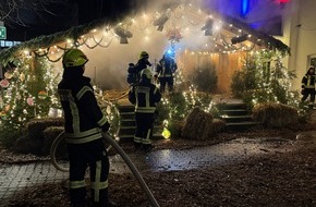 Feuerwehren VG Westerburg: FW VG Westerburg: Bühne des Pfefferkuchenmarktes in Westerburg brannte - Feuerwehr verhindert größeren Schaden