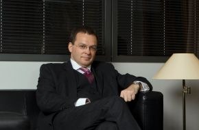 Donner & Reuschel Privatbank AG: Donner & Reuschel will führende Privatbank werden
- Name des fusionierten Instituts "Donner & Reuschel AG - Privatbank seit 1798"