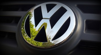 Dr. Stoll & Sauer Rechtsanwaltsgesellschaft mbH: VW Tiguan von Dieselgate 2.0 erfasst / Gerichte sehen am EA 288 Trickserei