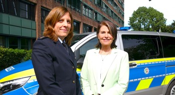 Polizei Hagen: POL-HA: Die Hagener Schutzpolizei hat eine neue Leiterin - Polizeipräsidentin Ursula Tomahogh stellt Polizeidirektorin Ursula Schönberg vor
