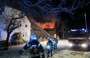 Polizeiinspektion Hameln-Pyrmont/Holzminden: POL-HM: Wieder brennt in der Ortschaft Derental im Landkreis Holzminden eine Scheune vollständig aus.
