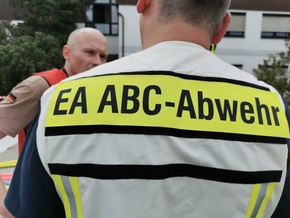 FW LK Neunkirchen: Großeinsatz des ABC-Zugs in Spiesen