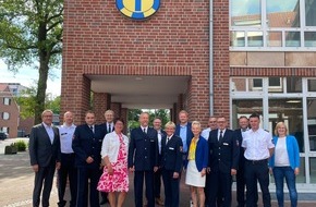 Polizeiinspektion Emsland/Grafschaft Bentheim: POL-EL: Spelle - Leiter der Polizeistation Spelle, Helmut Knieper, in den Ruhestand verabschiedet