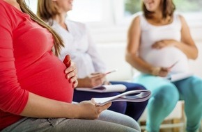 Schön Klinik: Pressemeldung: Neue Terminserie | Geburtshilflicher Infoabend mit Kreißsaalführung