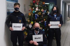 Polizeidirektion Mayen: POL-PDMY: Kindergartenkinder basteln Schmuck für Weihnachtsbaum der Cochemer Polizei