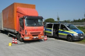 Polizeidirektion Flensburg: POL-FL: SL-FL/BAB 7 - Schwerlastkontrolle: Von Überladung bis Gefahrgutverstoß und defekter Bremse alles dabei