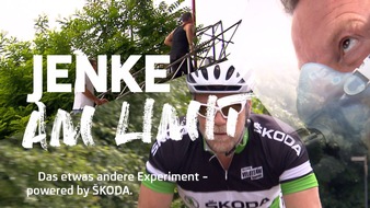 Fernsehjournalist Jenke von Wilmsdorff wagt sich mit SKODA im Radrennsport ans Limit
