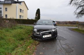 Kreispolizeibehörde Herford: POL-HF: Verkehrsunfall mit Verletzten - Autofahrer fährt 17-jährigen Kradfahrer an