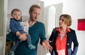 ZDF: "Charlottes Welt - Geht nicht, gibt's nicht" im ZDF / Komödie nach einem Roman von Susanne Fröhlich (FOTO)