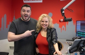 BB RADIO: Neu bei BB RADIO: "Die Steffi Landerer-Show - euer blonder Start ins Wochenende"