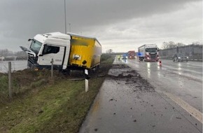 Polizeiinspektion Rotenburg: POL-ROW: ++ Rauchentwicklung in Rotenburger Schule: Technischer Defekt ++ Sattelzug-Unfall auf der A1 bei Sittensen ++