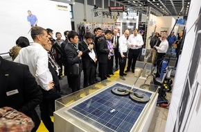 Messe Berlin GmbH: CMS 2013: Vorläufiges Fazit - Glänzende Stimmung zum Messeschluss / Reinigungsbranche punktet mit Innovationen, Nachhaltigkeit und Design (BILD)