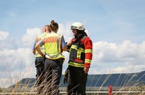 Polizeidirektion Neustadt/Weinstraße: POL-PDNW: Geringer Sachschaden bei Brand einer Außenfassade in Neustadt-Hambach