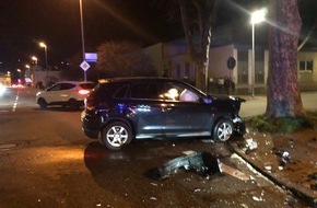 Polizeidirektion Pirmasens: POL-PDPS: Zweibrücken - Verkehrsunfall mit zwei leichtverletzten Personen und hohem Sachschaden