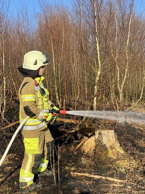 FW-MK: Erster Waldbrand des Jahres