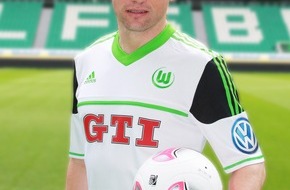 VfL Wolfsburg-Fußball GmbH: VfL Wolfsburg-Presseservice: VfL Wolfsburg tritt mit GTI Trikotwerbung im Pokal-Halbfinale beim FC Bayern München an