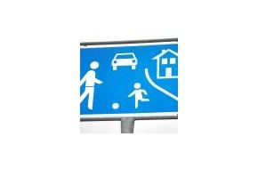 Polizeiinspektion Cuxhaven: POL-CUX: Zu schnell im verkehrsberuhigten Bereich unterwegs - Hier herrscht Aufklärungsbedarf (Bildanlage des Verkehrszeichens in der digitalen Pressemappe - s.u.)