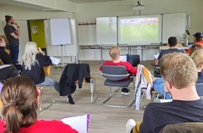 Katholische Hochschule Nordrhein-Westfalen: „Suchtpolitisches Versagen“: Studierende analysieren EM-Achtelfinalspiel