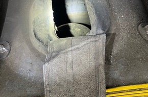 Polizeipr&auml;sidium Mittelhessen - Pressestelle: Mittelhessen: STADT+KREIS GIE&szlig;EN: Verkehrskontrolle deckt Mangel an Schulbus auf + Reptilienzaun erneut besch&auml;digt