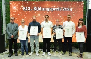 Bundesverband Garten-, Landschafts- und Sportplatzbau e. V. GaLaBau / Grün in die Stadt: BGL-Bildungspreis 2024 an junge GaLaBau-Fachkräfte überreicht