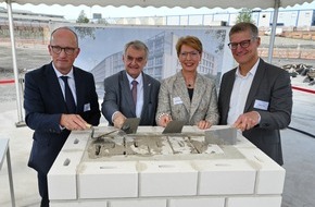 Polizei M&uuml;nster: POL-MS: Grundstein f&uuml;r k&uuml;nftiges Polizeipr&auml;sidium M&uuml;nster gelegt - Gro&szlig;investition in die Sicherheit von Stadt und Land