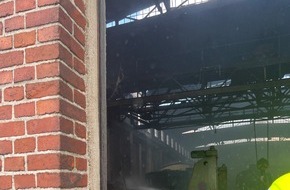 Feuerwehr Gelsenkirchen: FW-GE: Brand im Bahnbetriebswerk-Bismarck
