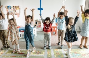 Fellowes GmbH: Initiative "Saubere Luft für Kindergärten": Fellowes stattet Bildungseinrichtungen kostenlos aus