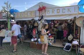 Heilsarmee / Armée du Salut: Mehr Platz zum Stöbern am Paléo-Stand der brocki.ch