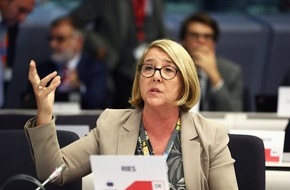 Europäischer Ausschuss der Regionen: Regionalpolitiker*innen sind sich einig: Sichere Versorgung Europas mit kritischen Rohstoffen ist entscheidend für die Umsetzung von Umweltzielen und für die Stärkung wichtiger Industrien
