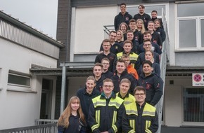 Freiwillige Feuerwehr Menden: FW Menden: Gemeinsame Grundausbildung der Feuerwehren Balve und Menden