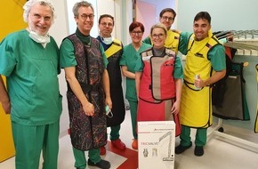 Klinikum Bielefeld gem. GmbH: Klinikum Bielefeld: Neuartige Katheter-Herzklappe erstmalig in Nordrhein Westfalen implantiert