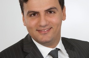 ÖKOWORLD AG: ÖKOWORLD holt neuen Finanzmarktanalysten nach Luxemburg / Nedim Kaplan verstärkt das Analysten-Team. Die ÖKOWORLD LUX S.A. ist eine Tochter der versiko AG (WKN 540868) (BILD)