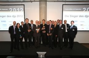 djp - Deutscher Journalistenpreis: Zwei djp-Trophäen 2012 für das SZ Magazin / Weitere Preise für die ZEIT, Reuters, Welt am Sonntag und den Spiegel (BILD)