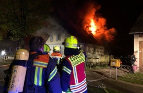 Kreisfeuerwehrverband Dithmarschen: FW-HEI: Einfamilienhaus wird in Averlak Raub von Flammen