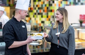 Helios Gesundheit: In der Cafeteria des Helios Klinikums Berlin-Buch steht von nun an Nachhaltigkeit weit oben auf dem (Speise)Plan