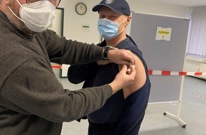Hauptzollamt Krefeld: HZA-KR: Impfmarathon beim Hauptzollamt Krefeld